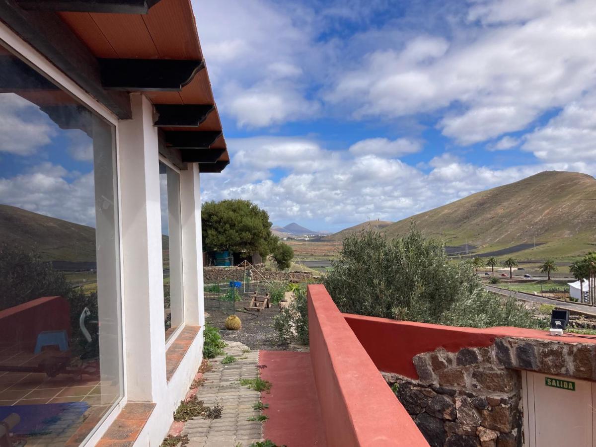 Centro Ave Fenix Villa Femés Buitenkant foto